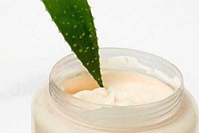 Aloe Vera & Coconut Oil For Your Skin (Recipe)