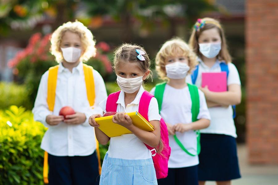 Masks causing lung cancer? It’s criminal to force children to wear masks all day